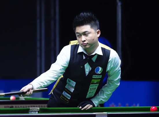 的不对称 的不对称